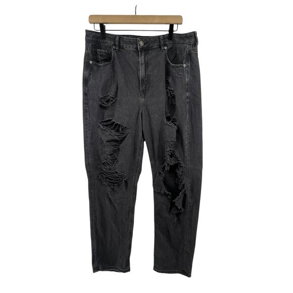American Eagle Size 14 Mom Jeans Distressed Black Relaxed Fit High Rise - Picture 1 of 5